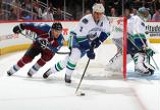 Avalanche offense rolls over Canucks